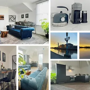 Perfectly Located Centre Apartment